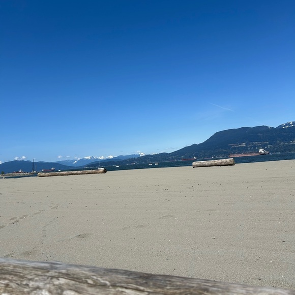 Meet your Posher, Y - Picture 1 of 1